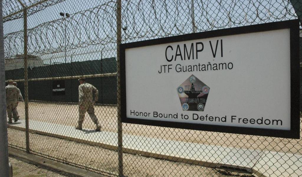 EEUU: Senadores republicanos quieren detener liberación de presos de Guantánamo