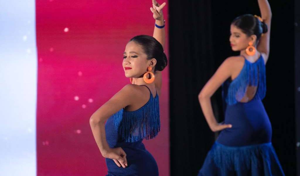 Ecuador alcanza 30 galardones en campeonato mundial de danza