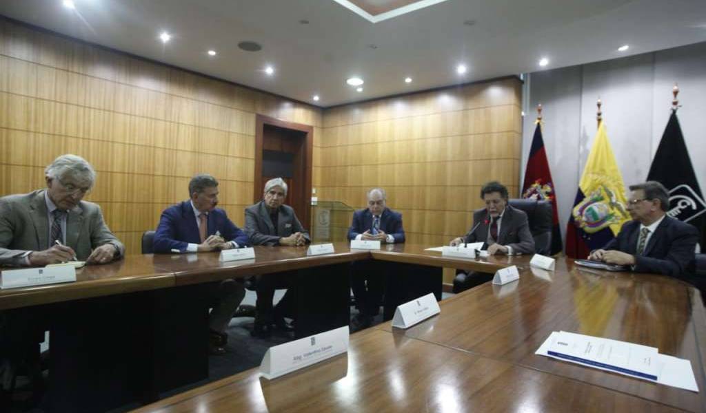 Rafael Correa es señalado como responsable penal por manejo de la deuda pública