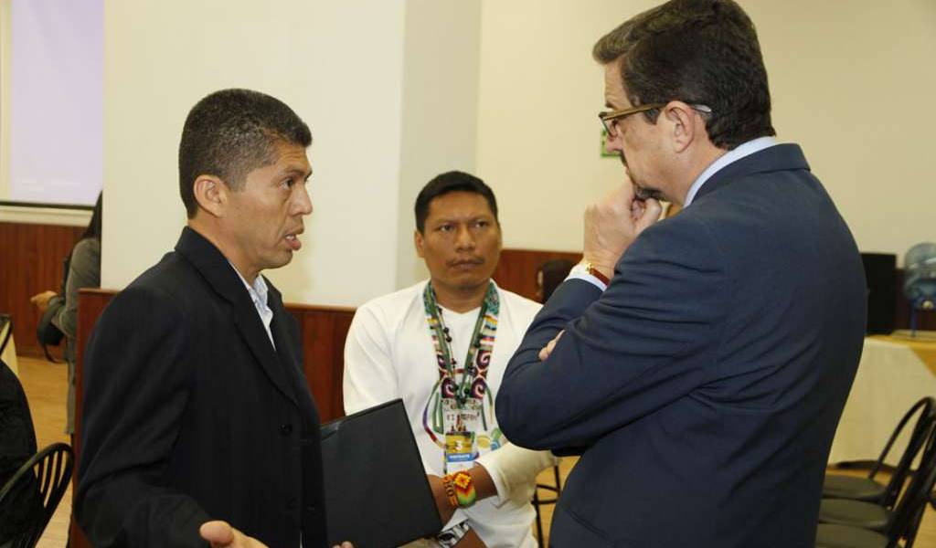 Ecuador analiza pedir aclaración del fallo en caso Chevron