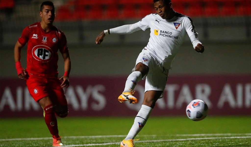 Liga de Quito salva el empate en su debut en Libertadores