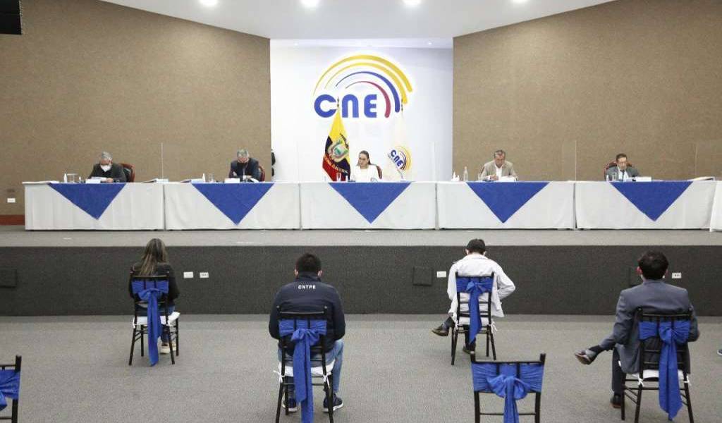 CNE proclama resultados de asambleístas por el exterior y parlamentarios andinos