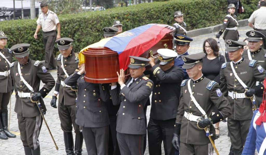 Gobierno otorga la Orden Nacional de San Lorenzo a Julio César Trujillo