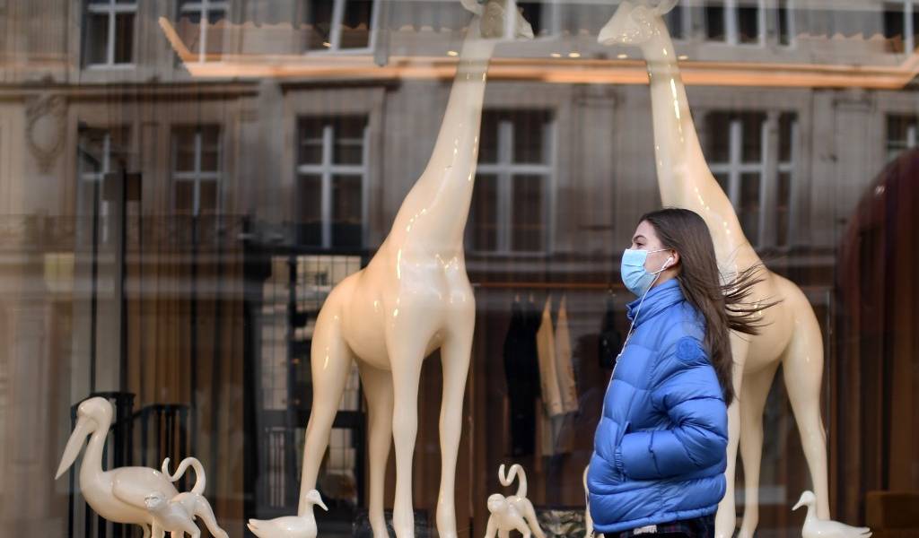 ¿Por qué tanta gente sale a la calle a desafiar al coronavirus?