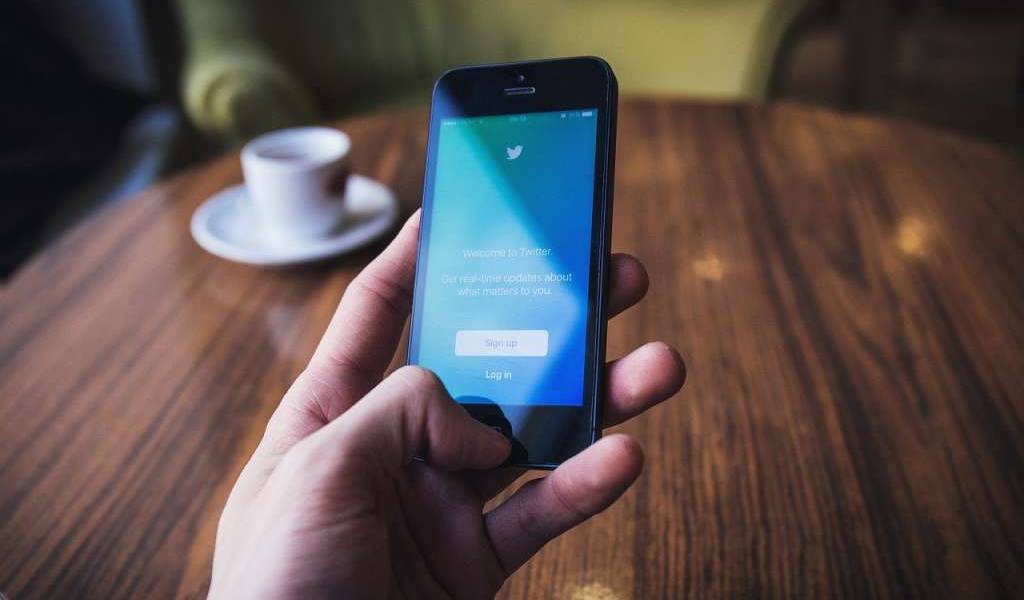 Twitter inicia las pruebas de mensajes de voz