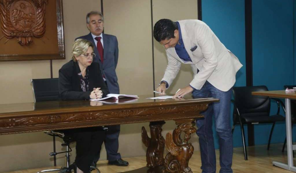 Luz verde para acusación de Balda contra Correa