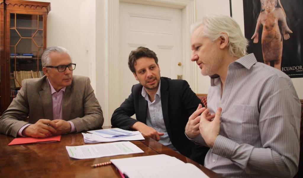 Canciller, sobre caso Assange: “Ecuador sigue defendiendo derecho a asilo”