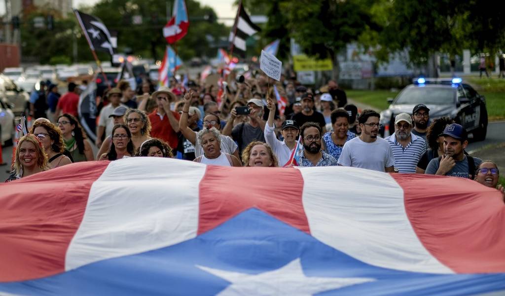 Termina mandato de gobernador de Puerto Rico tras escándalo de chat