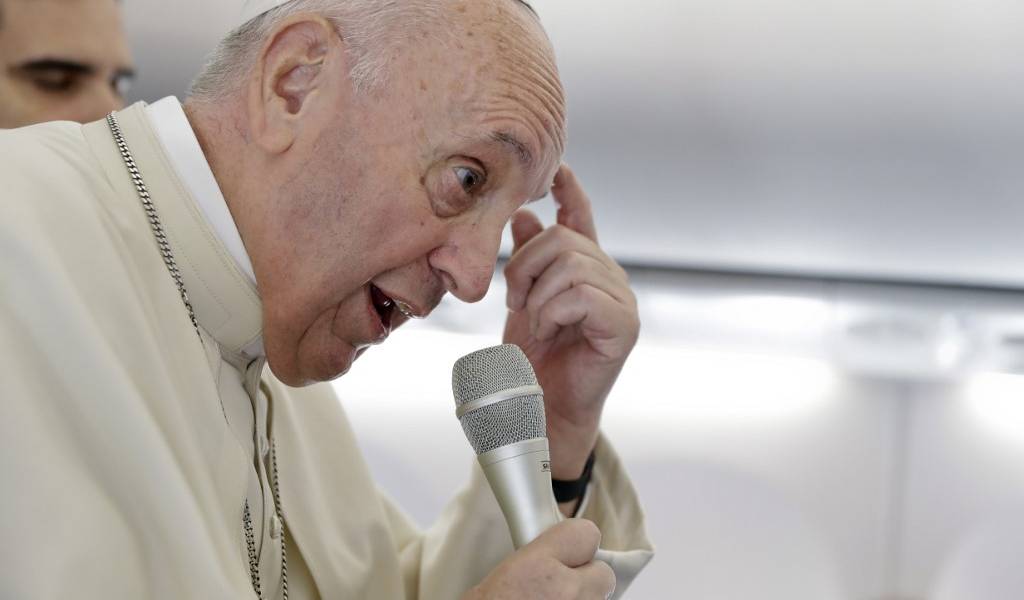 Papa pide a políticos que no siembren odio