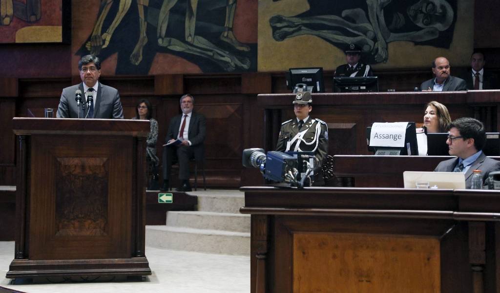 Las 9 razones que motivaron el fin del asilo a Assange