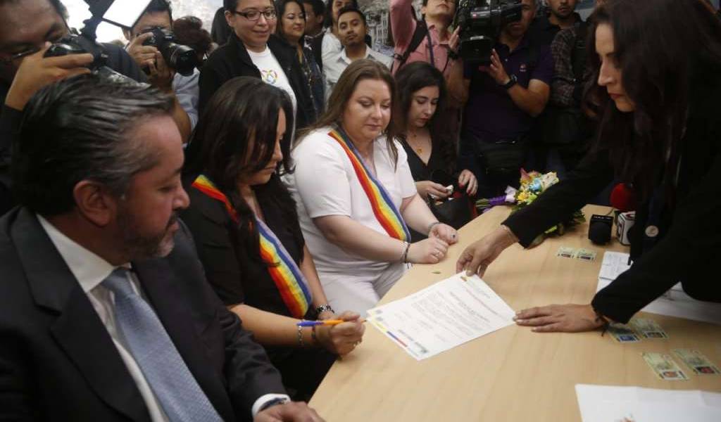 Pamela Troya y Gabriela Correa se casaron en Quito