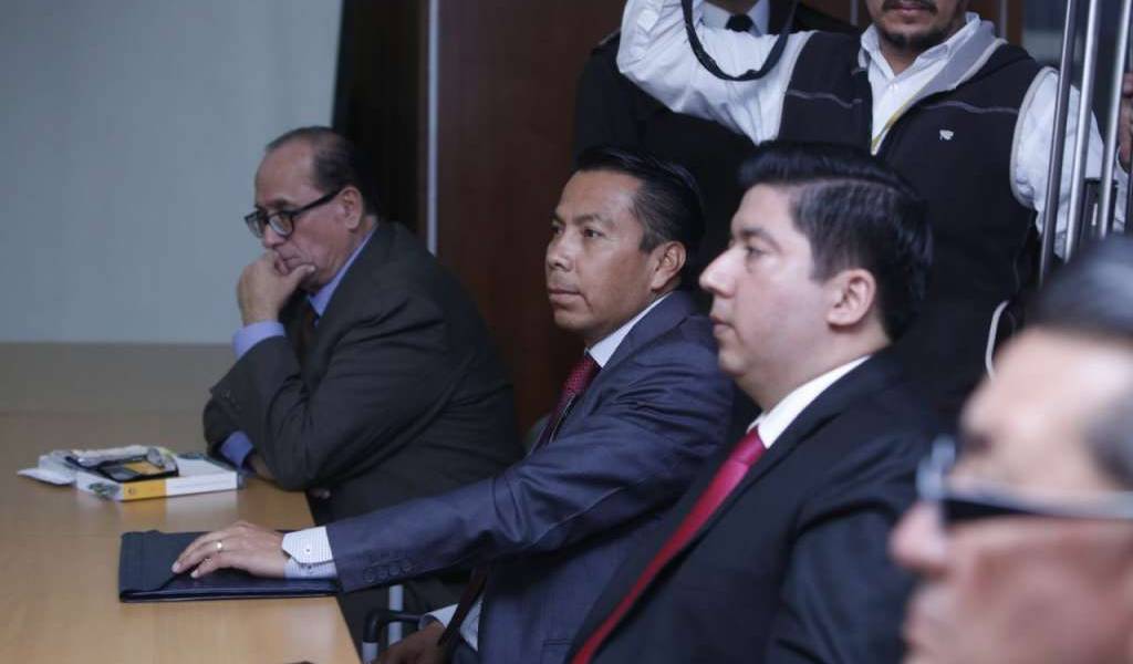 Juez dicta prisión preventiva contra vicepresidente Jorge Glas y su tío Ricardo Rivera