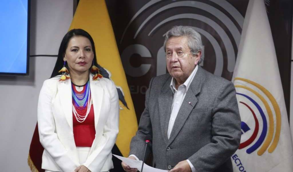 Gustavo Vega, designado presidente del CNE transitorio