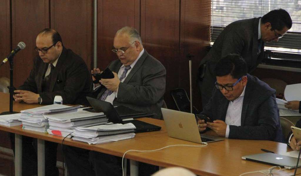 Fiscalía pide llamar a juicio a Correa en caso Balda