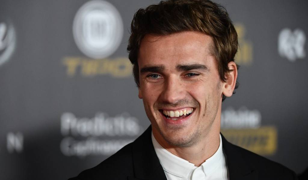 El FC Barcelona oficializa fichaje de Griezmann