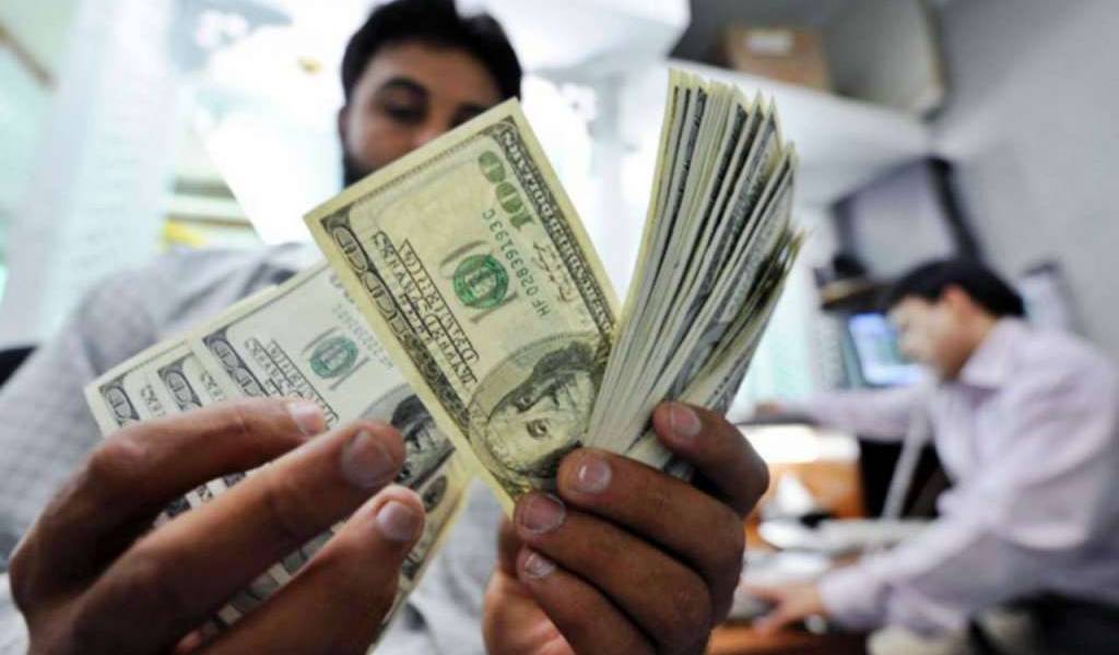 Las remesas de ecuatorianos, colchón que se tambalea por el COVID-19