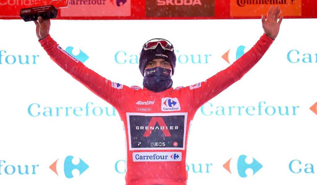 Carapaz llega segundo y se mantiene líder en la Vuelta a España