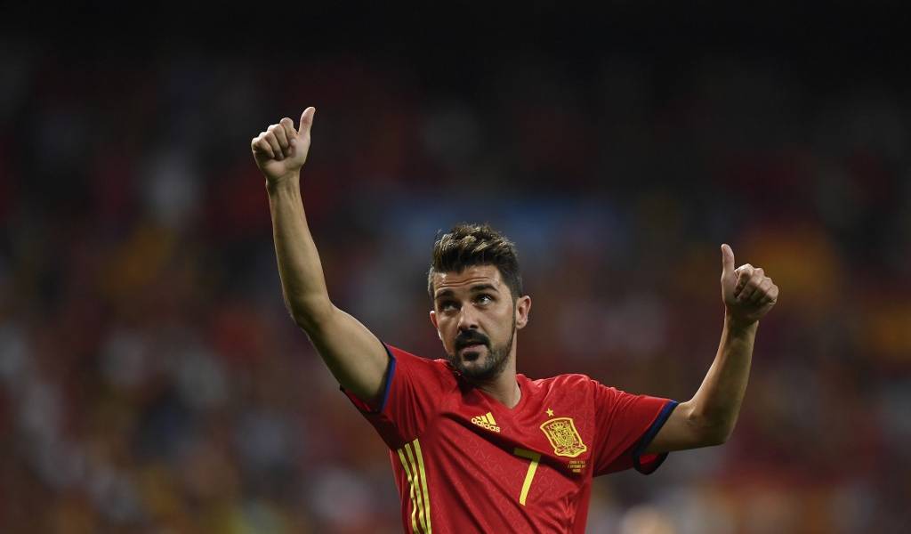 El fútbol español inunda de agradecimientos a David Villa