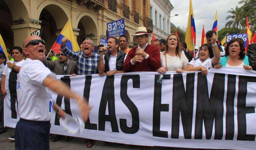 Discrepancias entre oposición y oficialistas durante jornada de enmiendas constitucionales