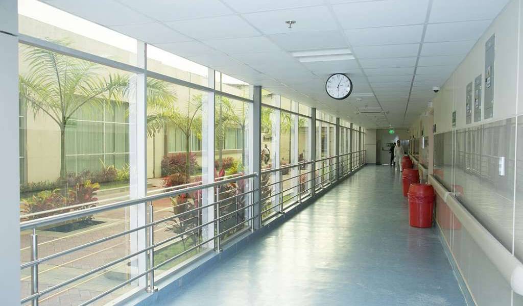 Investigan presunta corrupción en 2 hospitales públicos de Manabí