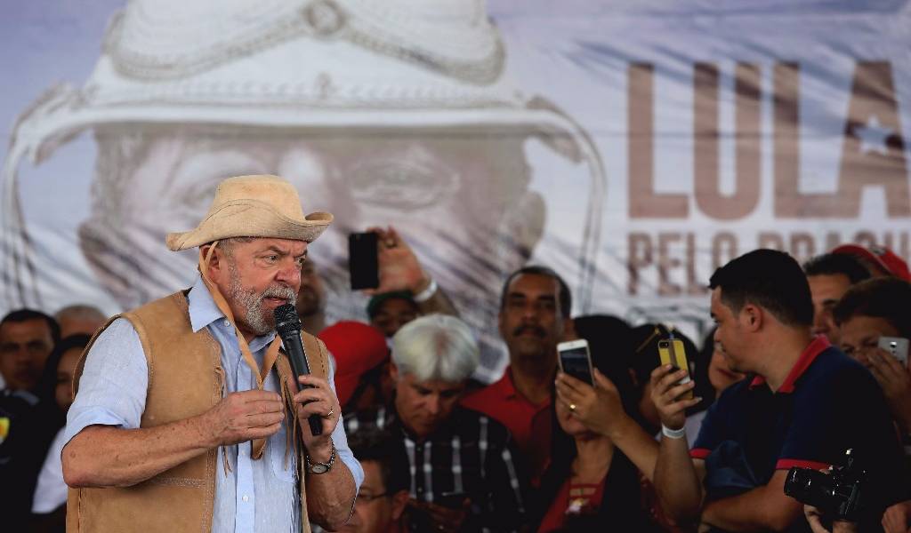 “Que vuelva a ser presidente”, piden campesinos a político Lula da Silva