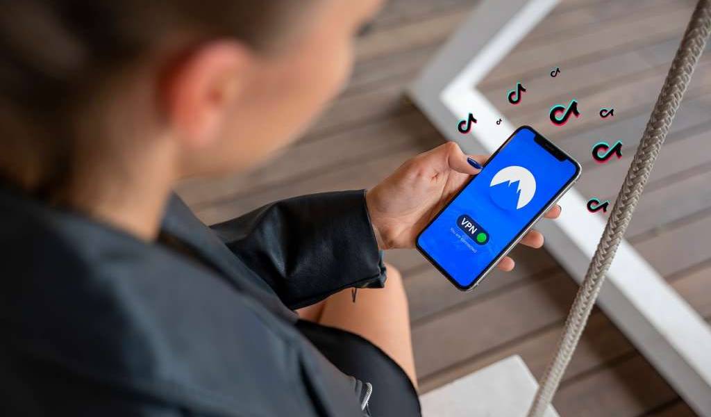 Cuentas de Tiktok de adolescentes de 13 a 15 años serán privadas