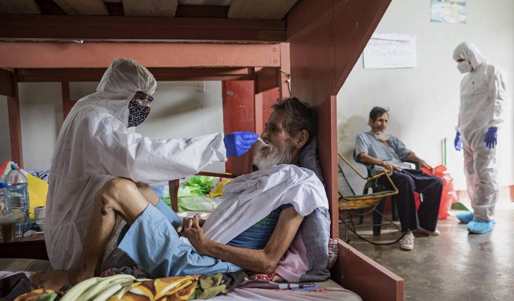 La pandemia del coronavirus se intensifica, los síntomas se multiplican