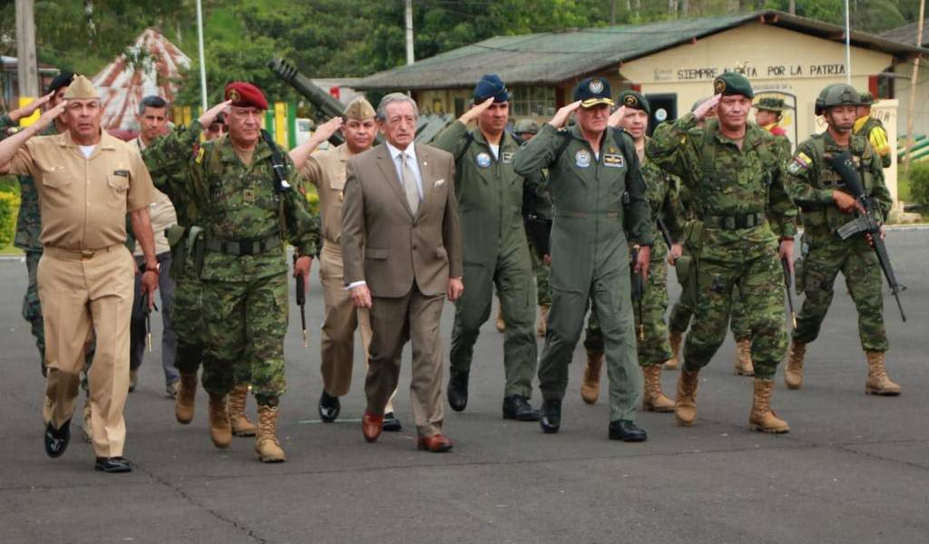 Emotiva ceremonia por los 25 años del inicio de guerra del Cenepa