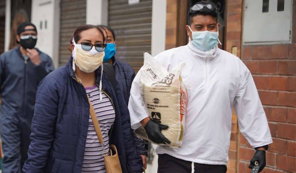 Quito: más movimiento en calles pese a aumento de contagios