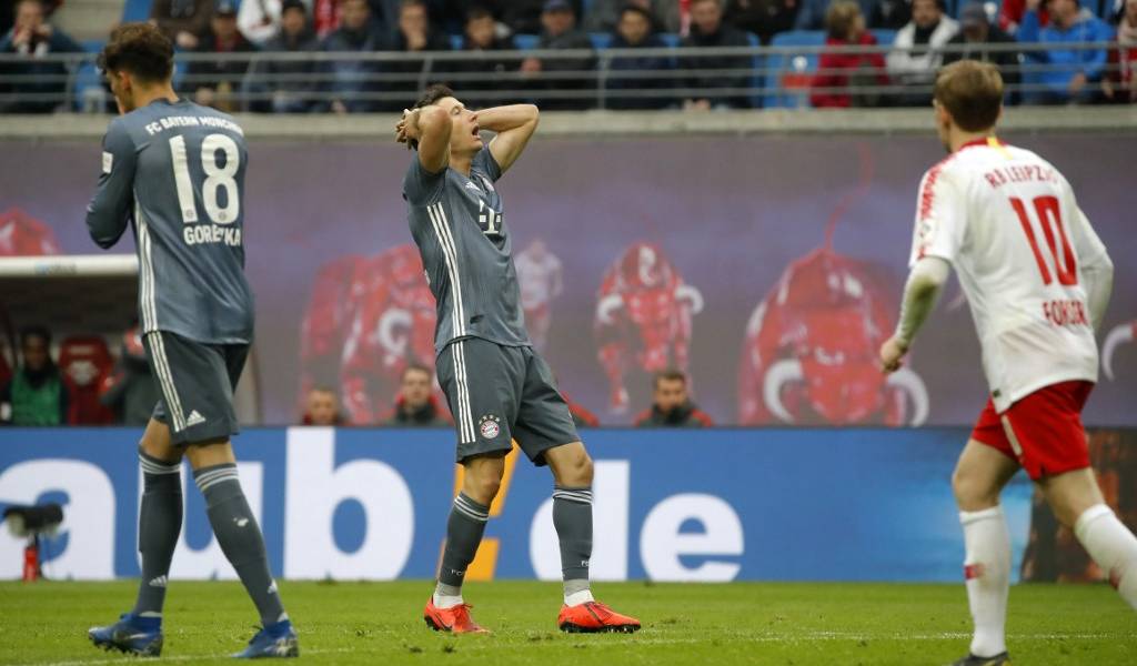 Bayern Munich empata y deja en suspenso su consagración