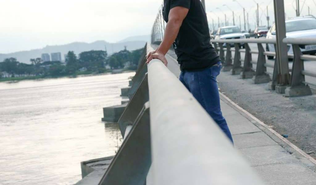 El mal manejo de las emociones dispara los suicidios