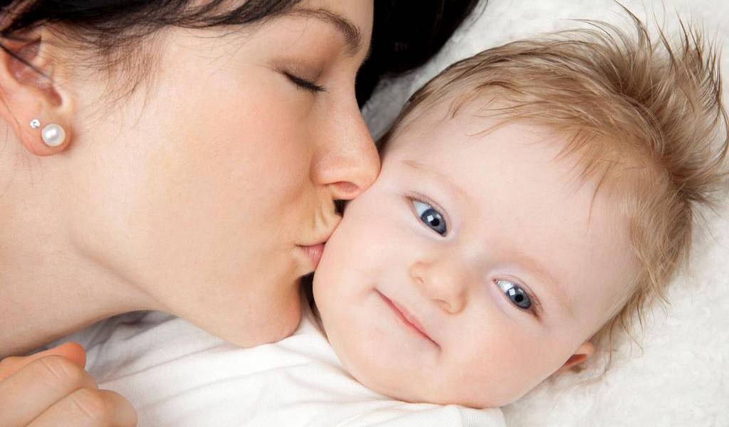 Cuba es el primer país que elimina la transmisión materno-infantil del VIH