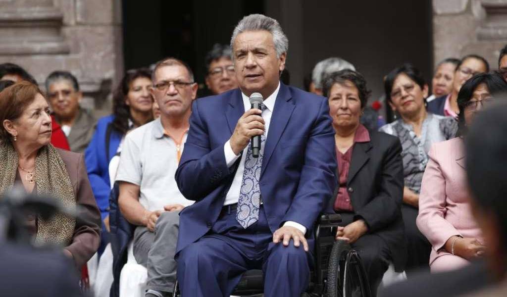 Moreno preocupado por compra de armas sin permiso en Quito