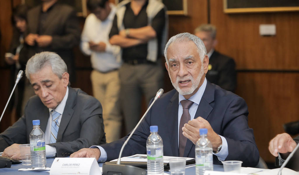 Pleno del Legislativo convoca al ministro Carlos Pérez