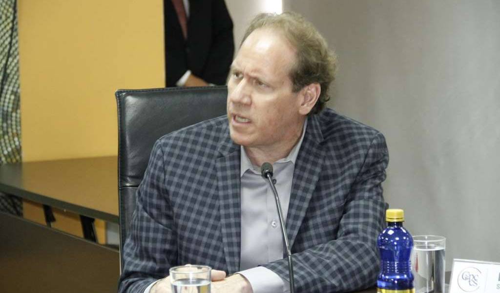 Mendoza asume presidencia de Cpccs