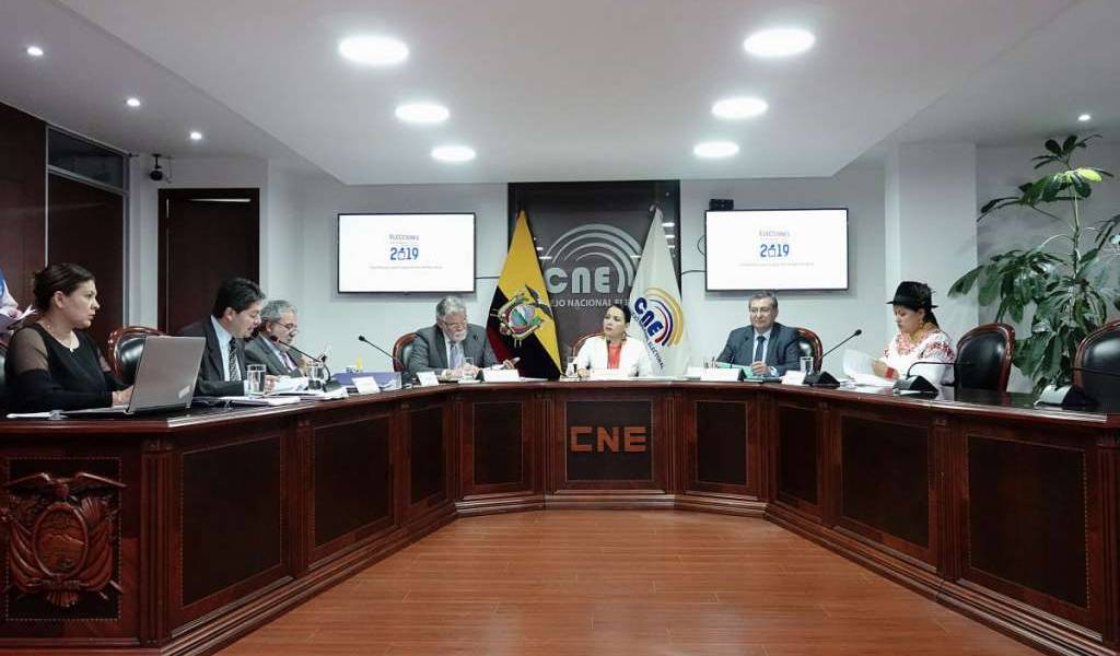 CNE consultará a Tribunal Contencioso Electoral mecanismo para contar votos nulos del Cpccs