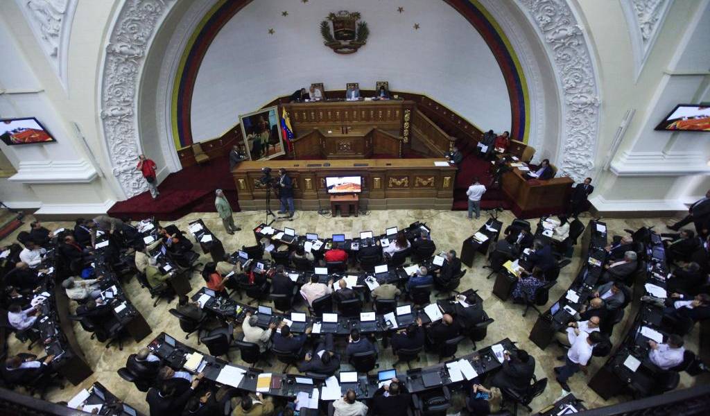 Supremo venezolano declara nulidad de actos de Asamblea