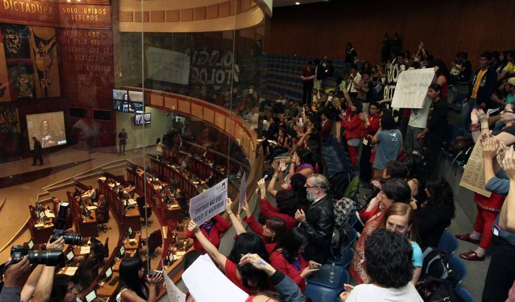 El nuevo código penal tipifica la violencia contra la mujer