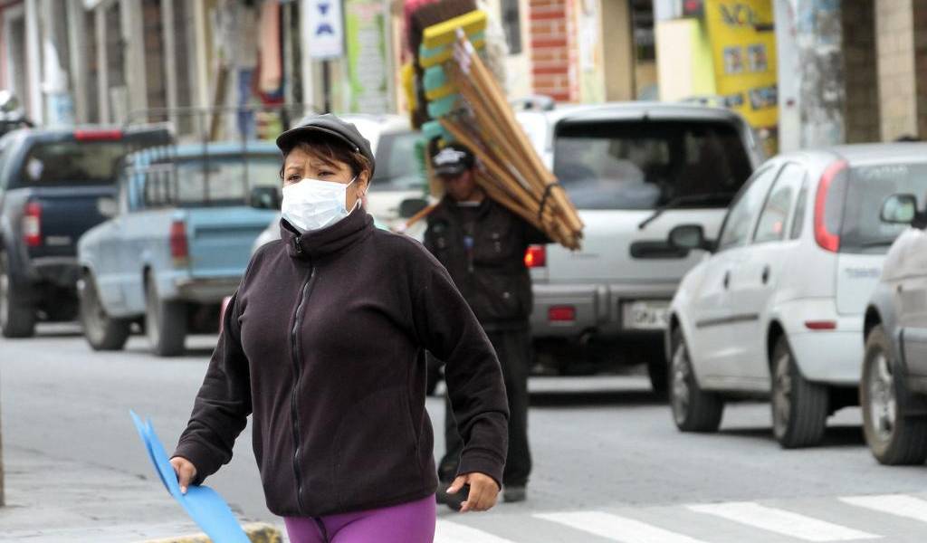 Alerta amarilla tras explosiones en el volcán Cotopaxi