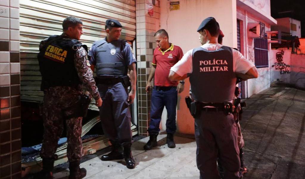 Cientos de policías serían despedidos en Brasil por no patrullar
