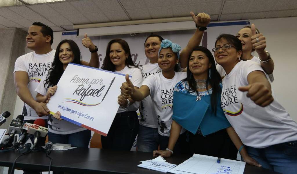 Colectivo Rafael Contigo Siempre desistirá de consulta popular para candidatura a reelección de Correa
