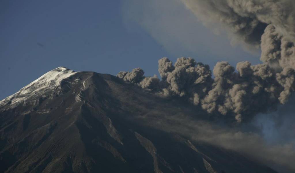 Medidas preventivas en caso de nueva erupción del volcán Tungurahua