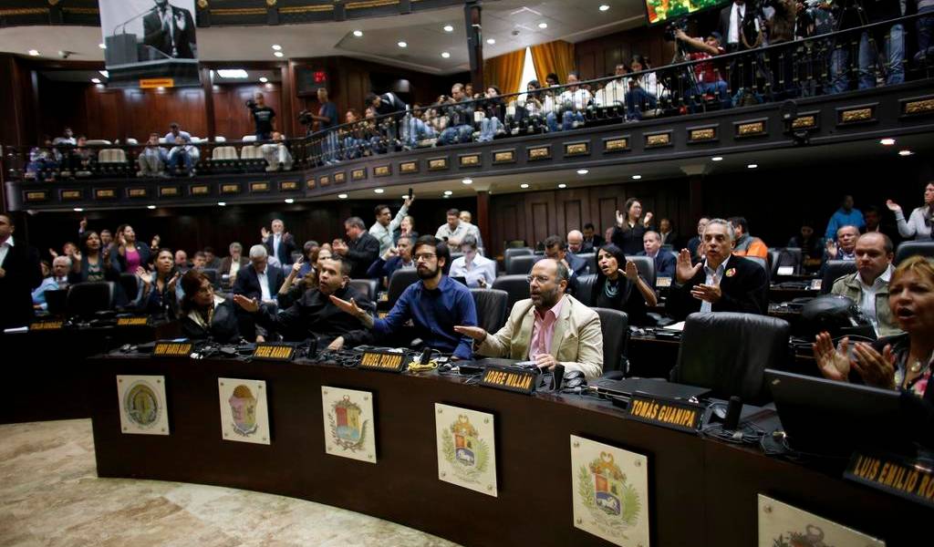Constituyente de Maduro se instaló en Venezuela pese a rechazo internacional