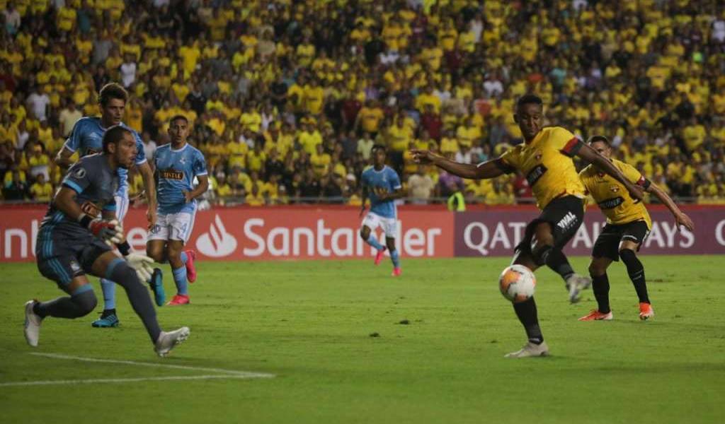 BSC supera 4-0 a Sporting Cristal por Libertadores