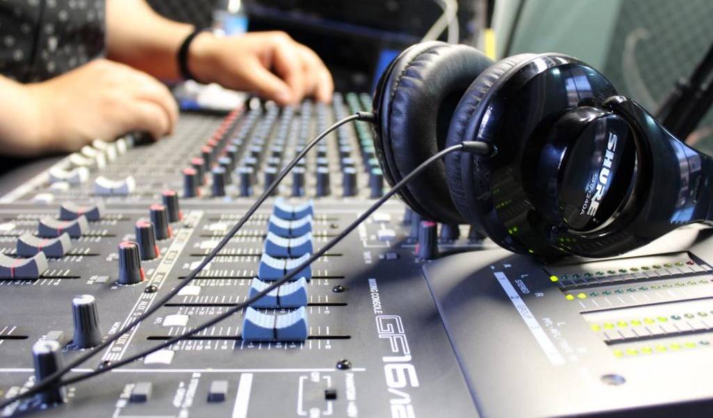Gobierno confía en mecanismo para revertir concesiones de radio