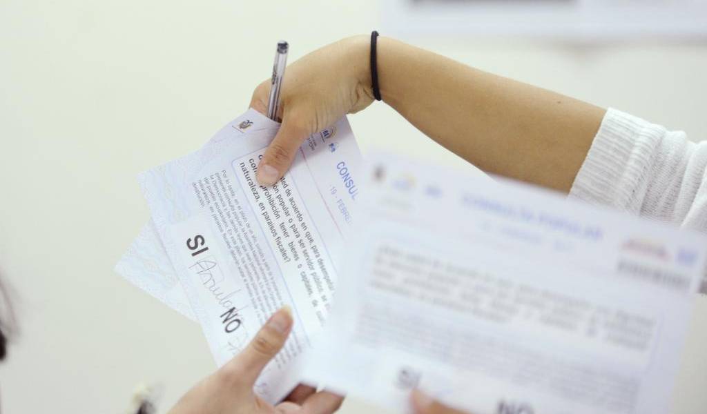 Titular de CNE anuncia resultados preliminares de la consulta sobre paraísos fiscales