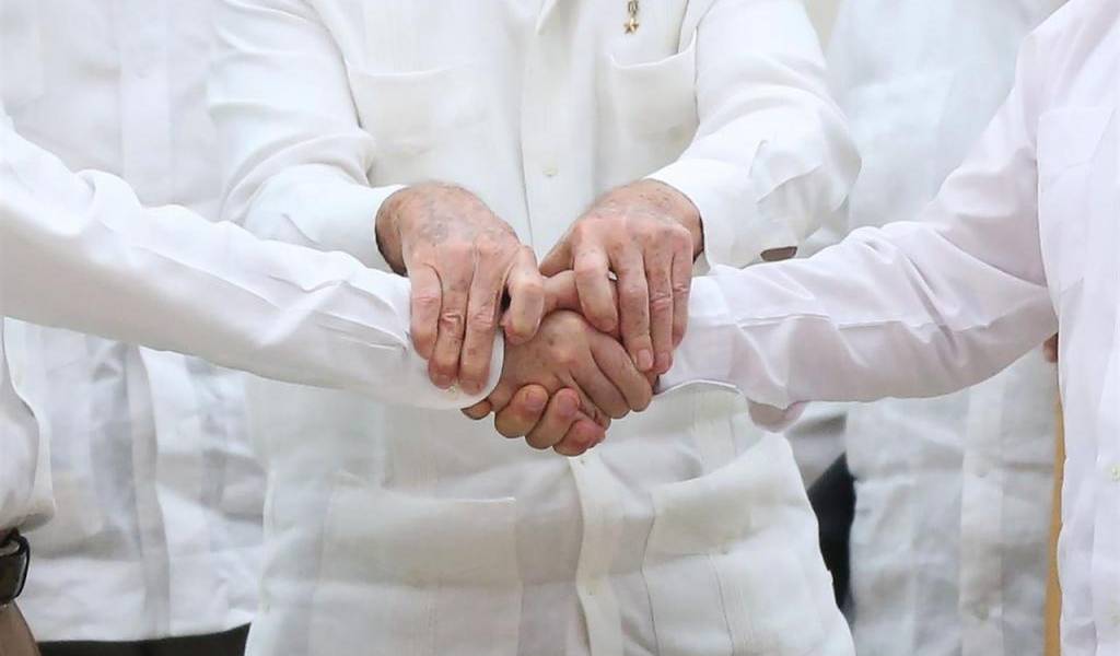 Empresarios colombianos llaman a FARC y gobierno a firmar acuerdo de paz