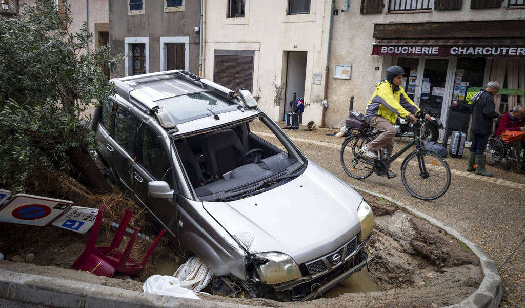 Suben a 13 los muertos por inundaciones en Francia