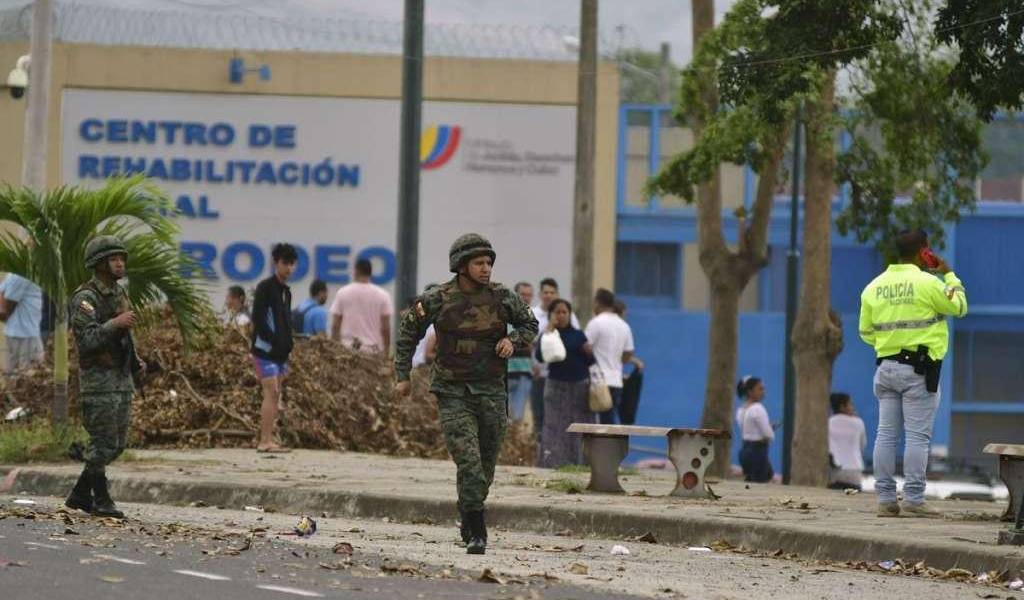 7 heridos durante fuga en cárcel de Manabí