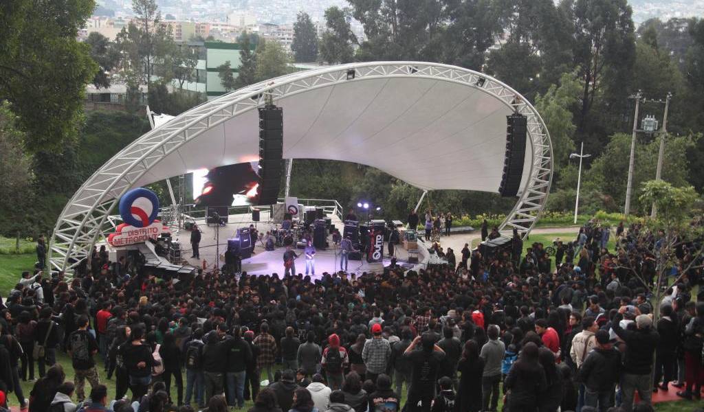 La Concha Acústica de la Villaflora fue entregada al movimiento rockero